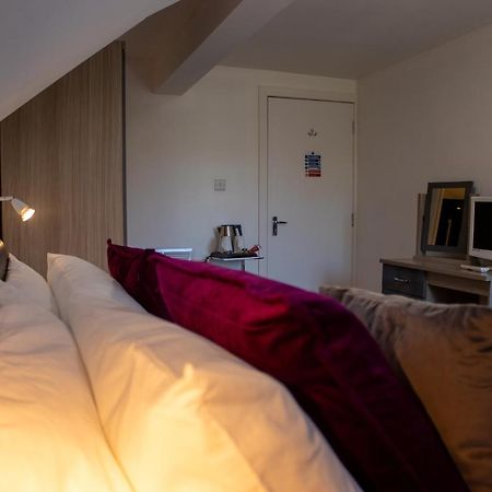 Fino Rooms Felpham Екстер'єр фото